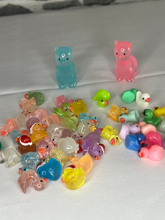 Mini Resin Ducks + Lamas